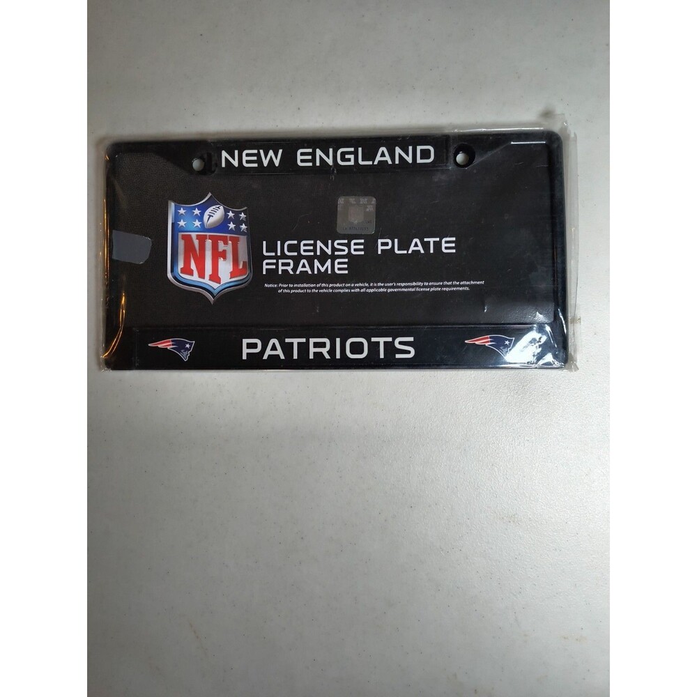 New England Patriots Metal License Plate Frame - Car Auto Tag Holder - NEW Black
